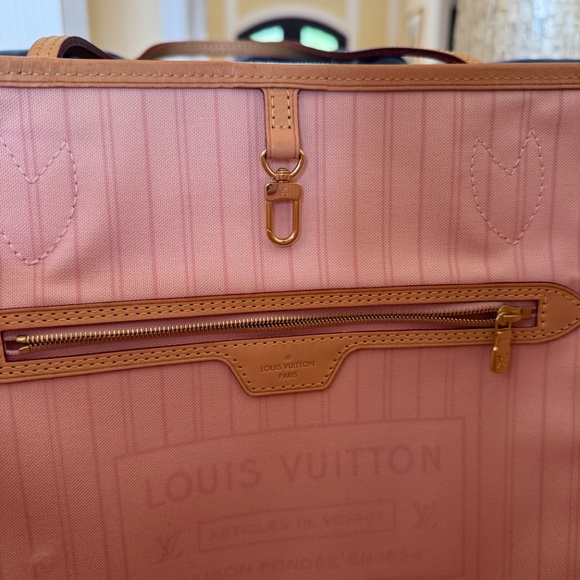 SOLD - Louis Vuitton Neverfull MM Damier Azur Tote Rose Ballerine Pink Lining - Picture 3 of 16